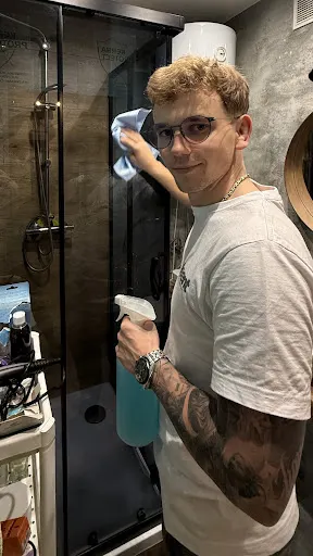 Cleent – Sprzątanie Premium Apartamentów | Mieszkań | Domów | Biur